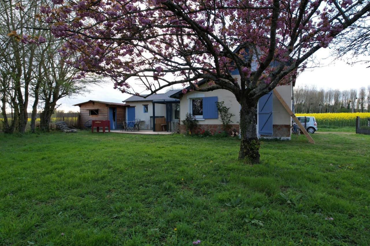 Le gîte du loir à vélo, gîte d'étape, backpacker Marçon Exterior foto